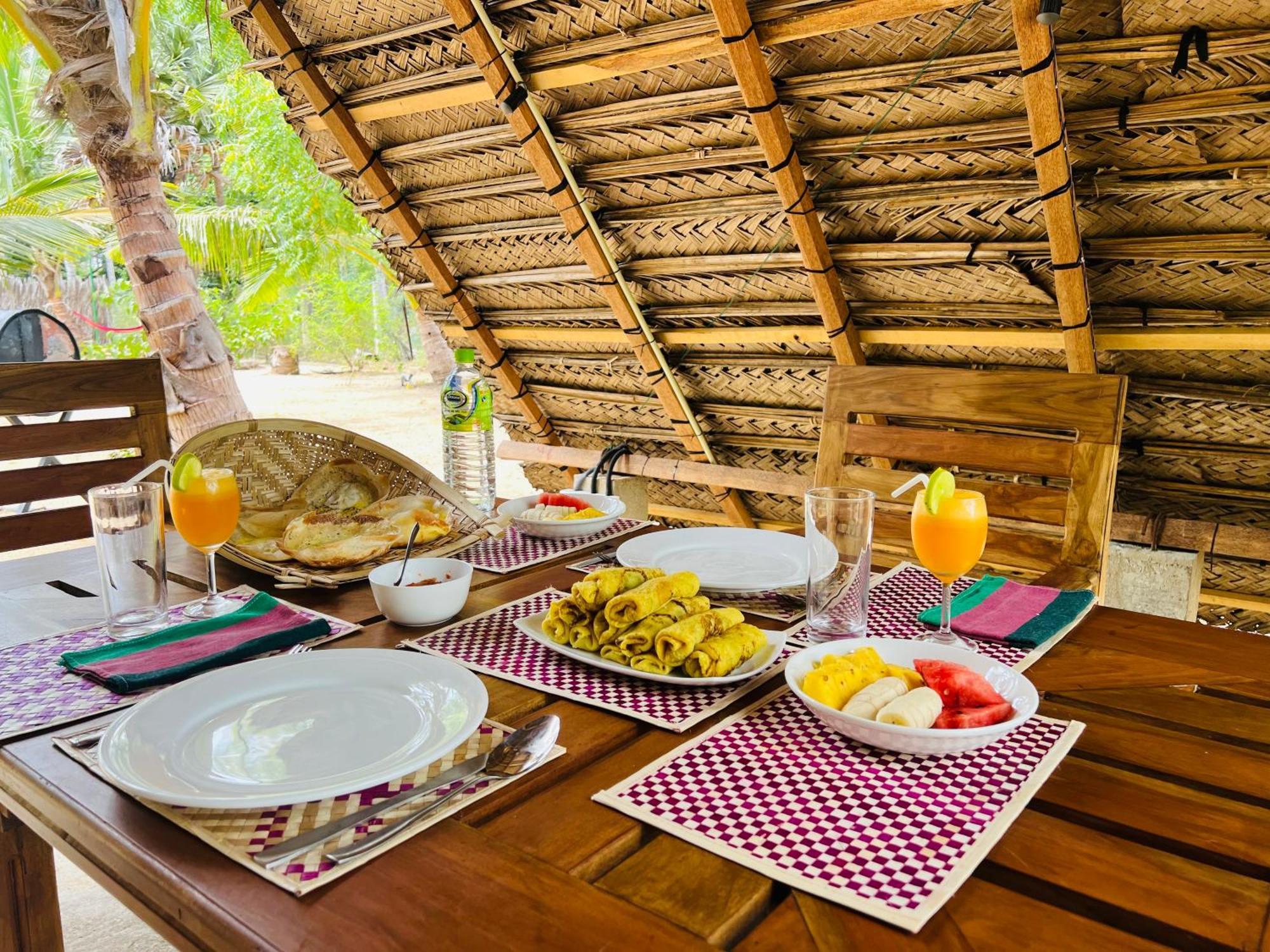 Kingfisher Beach Resort-Yala 基林德 外观 照片