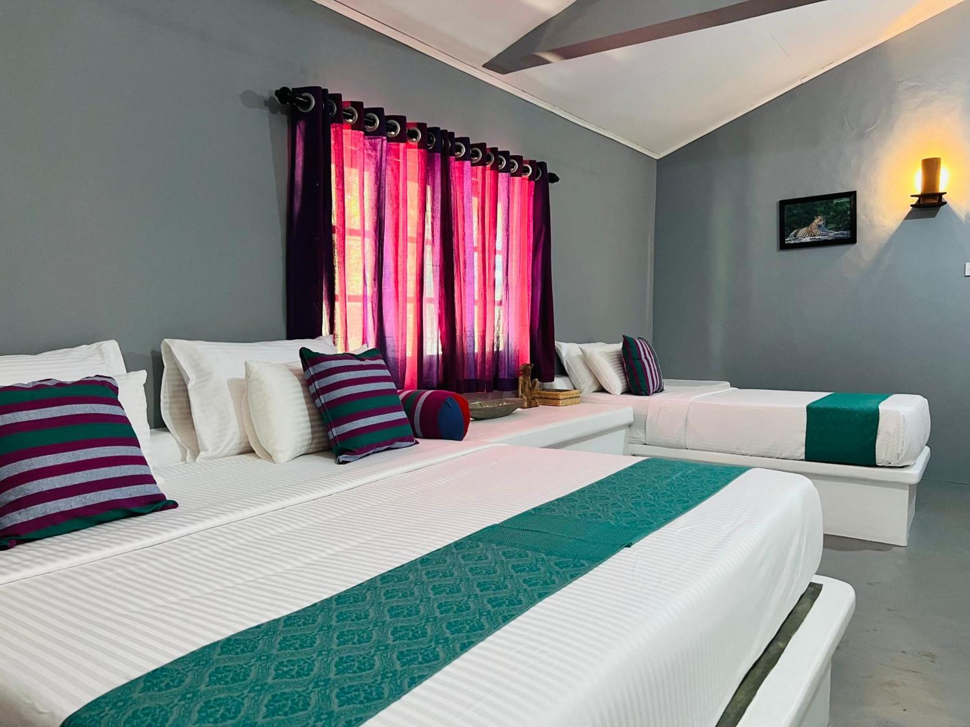 Kingfisher Beach Resort-Yala 基林德 外观 照片